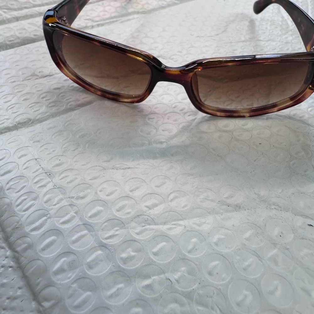 H by Halston Brown Tortoise Sunglasses
